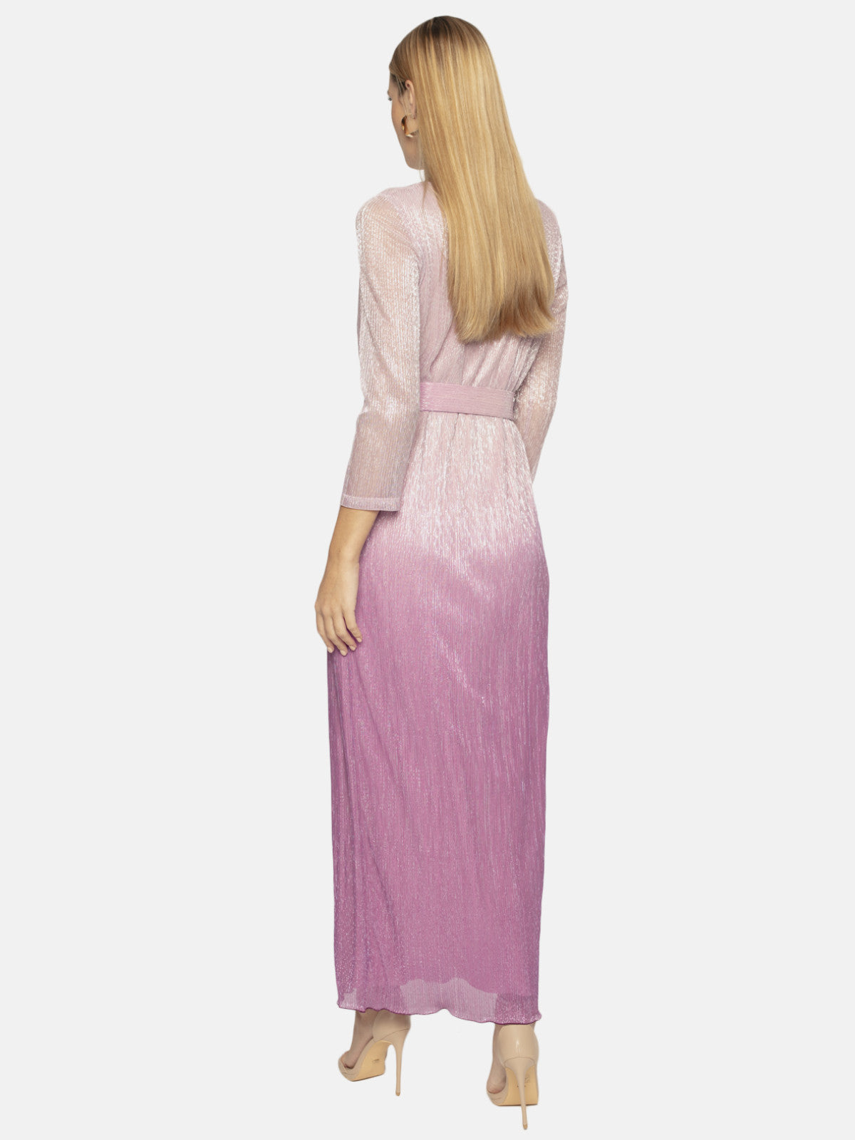 Elegancka połyskująca sukienka maxi z paskiem L’AF Arianna