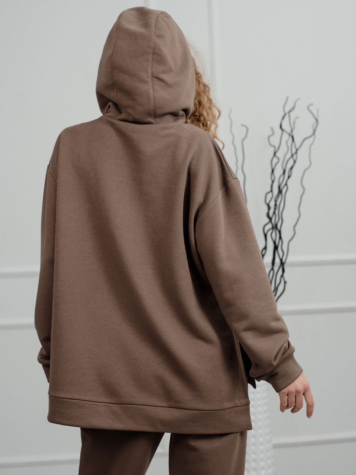 Bluza z kieszenią i rozcięciami Azuri