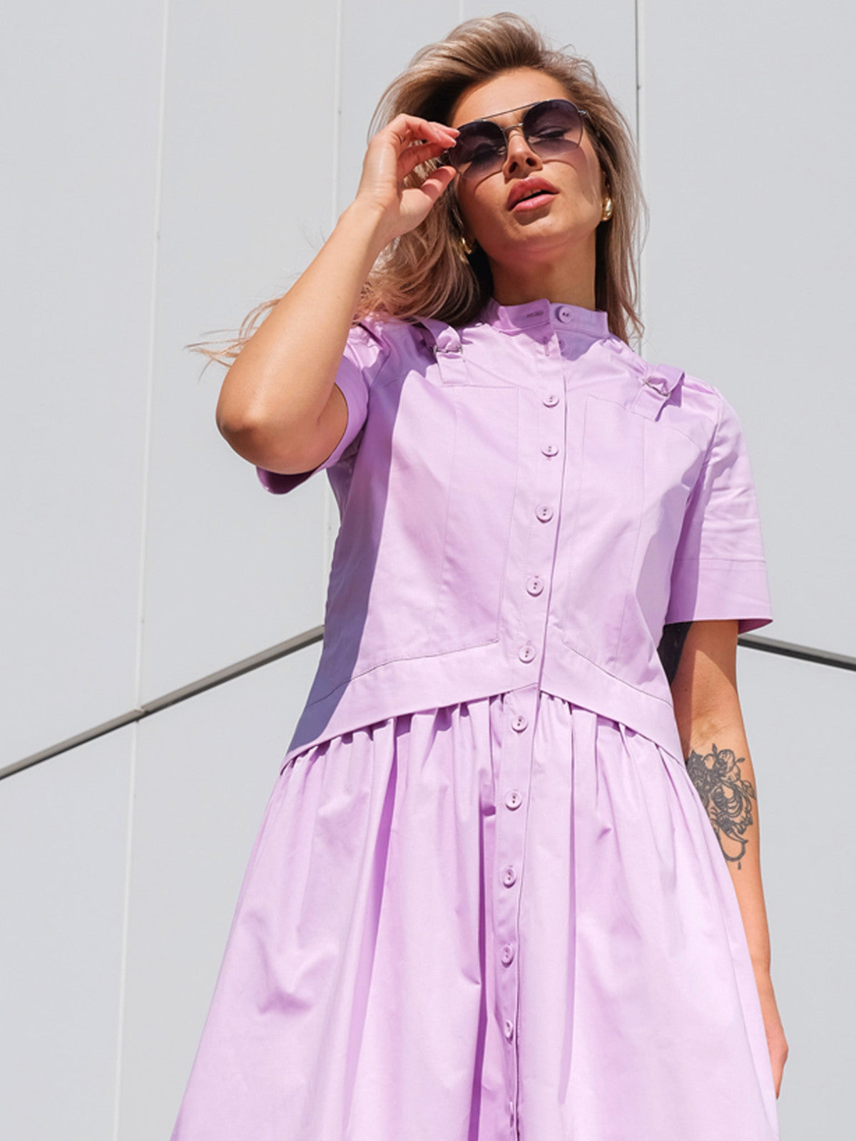 Sukienka bawełniana midi z guzikami EyeForFashion