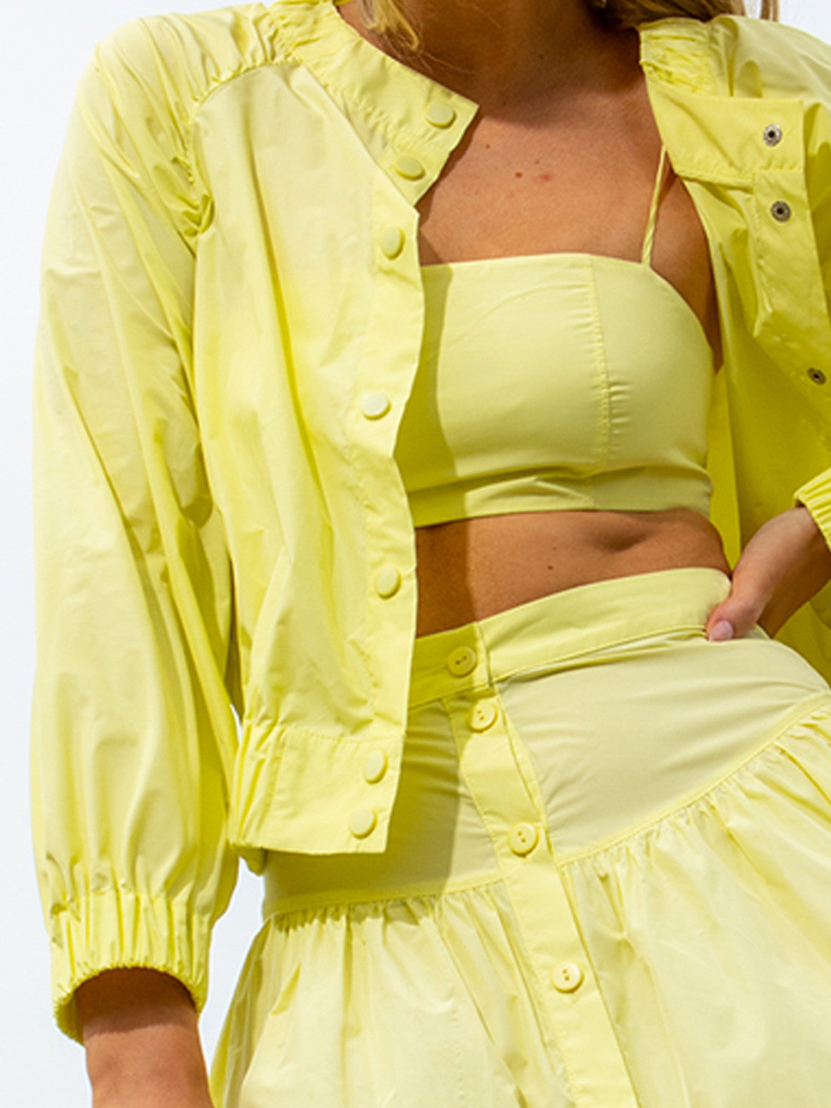 Spódnica maxi z wiskozy w kolorze cytrynowym EyeForFashion