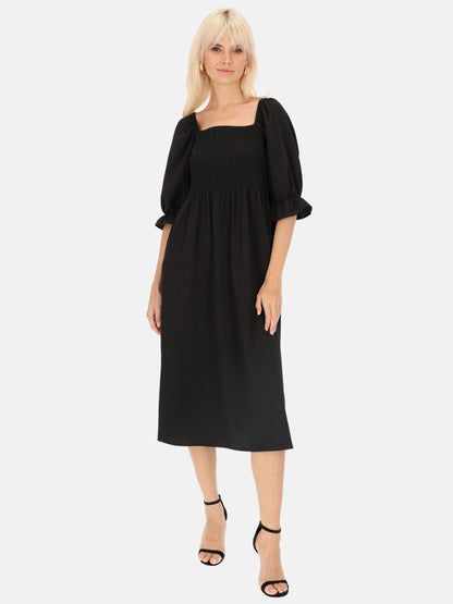 Czarna sukienka midi z elastycznym marszczeniem Eye For Fashion Narina