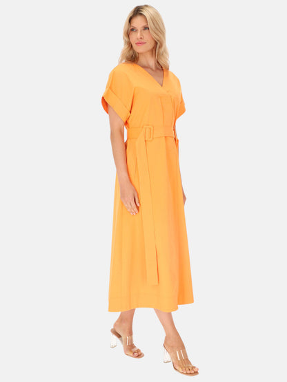 Żólta sukienka midi z paskiem w talii Eye For Fashion