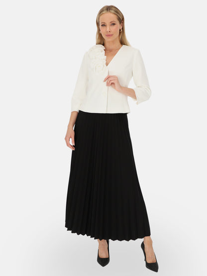 Biała dzianinowa marynarka z aplikacją kwiatową L'AF Lori