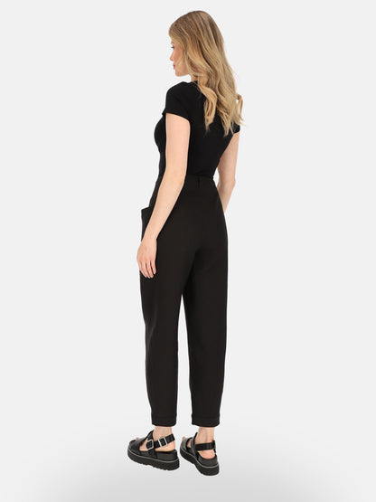 Przewiewne czarne lniane spodnie damskie na cieplejsze dni Alicja