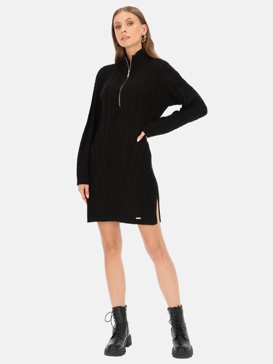 Sukienka dzianinowa w strukturalny wzór z golfem Eye For Fashion Nenci