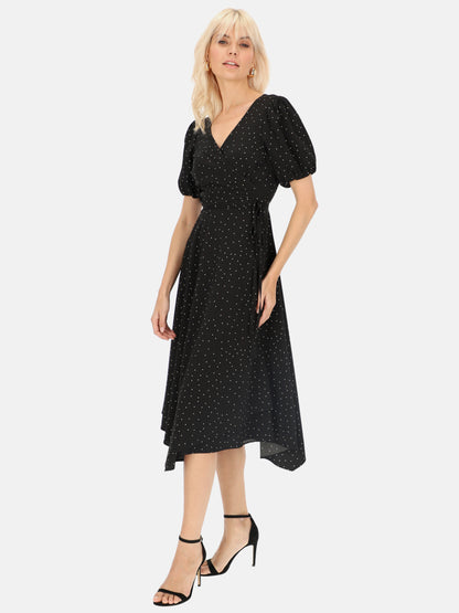 Czarna sukienka w kropki z bufiastymi rękawami Eye For Fashion Amora