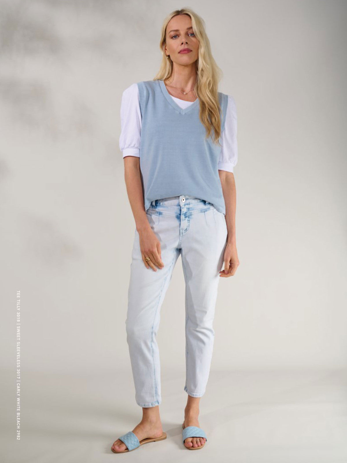 Jeansy Red Button Carly 2982