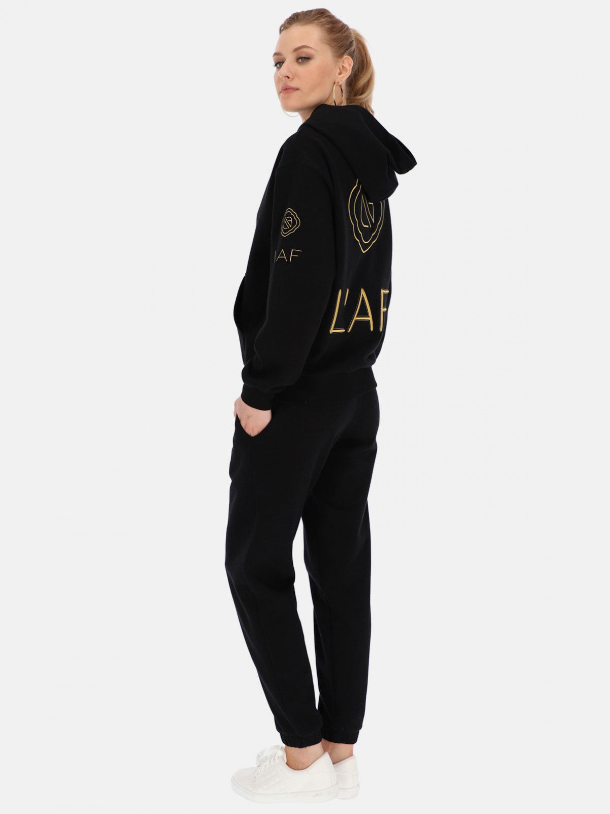 Czarna bluza z 3D haftem L'AF Bobi