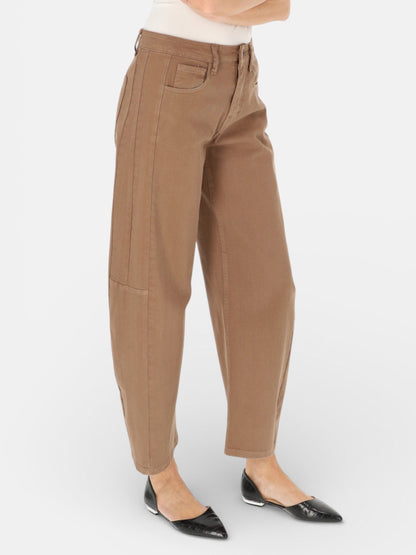 Brązowe jeansy damskie slouchy L’AF Mario