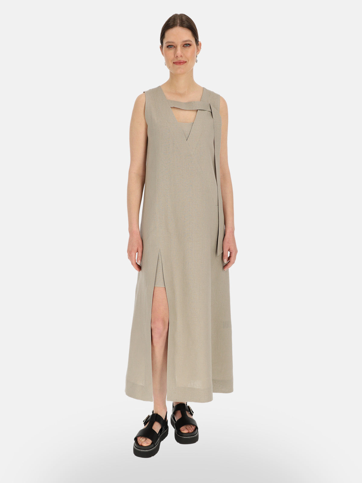 Szara lniana sukienka maxi z rozcięciem Eye For Fashion
