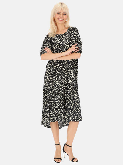 Czarno-biała sukienka w kwiaty w stylu boho Eye For Fashion Loli