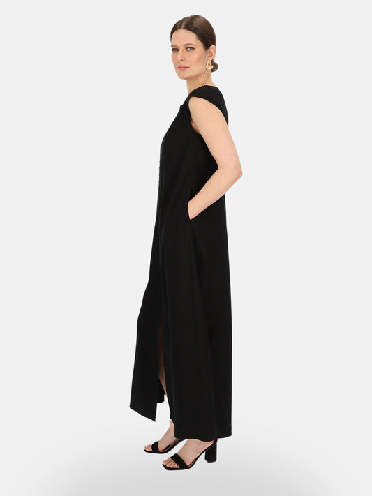 Czarna lniana sukienka maxi z ozdobnym strzępieniem Eye For Fashion