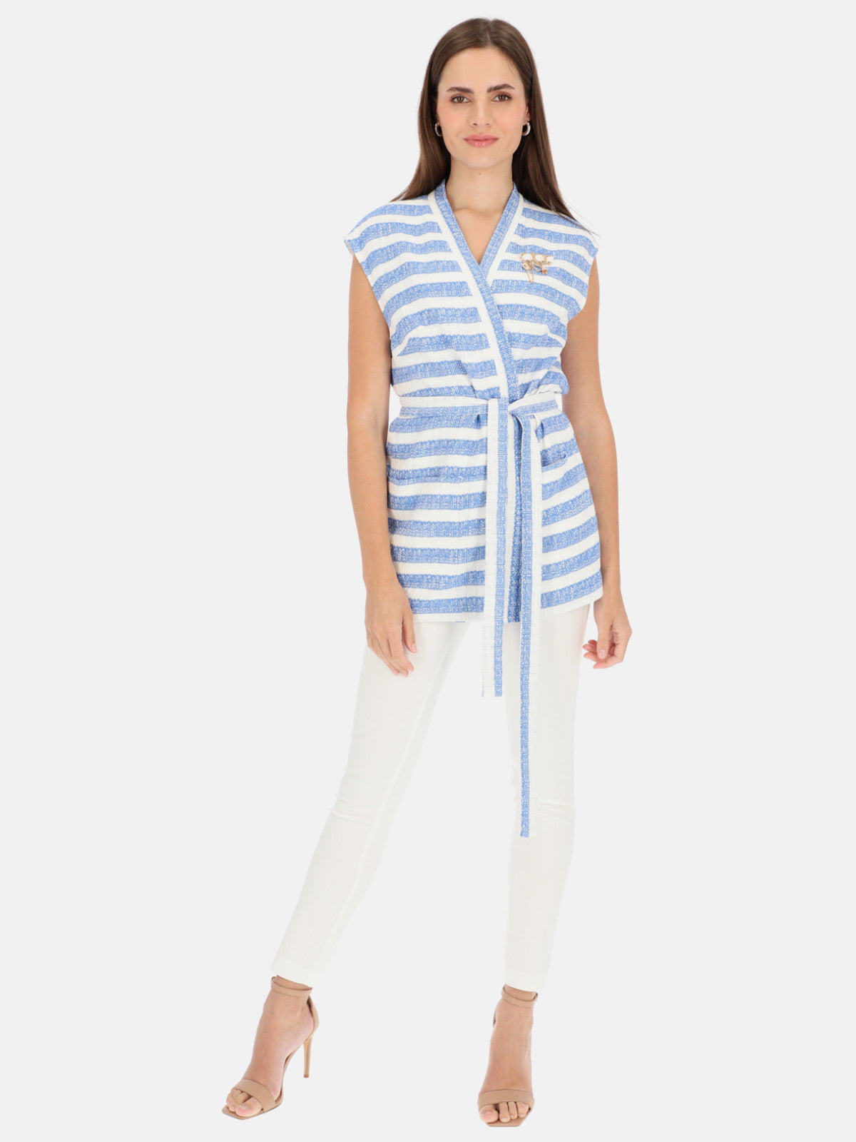 Białe materiałowe spodnie damskie z logo L'AF Marisa