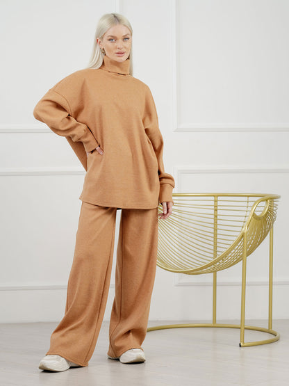 Dzianinowy komplet bluza i spodnie Azuri